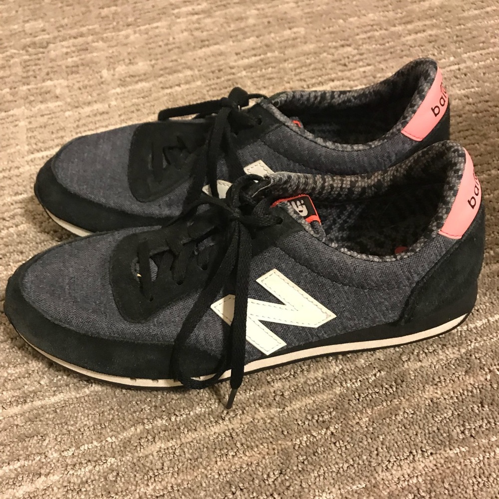 New Balance 410 pink and charcoal shoes